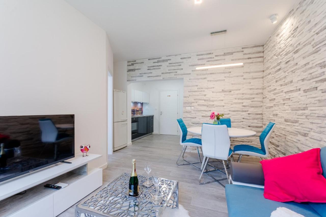 Apartments Niro สปลิท ภายนอก รูปภาพ