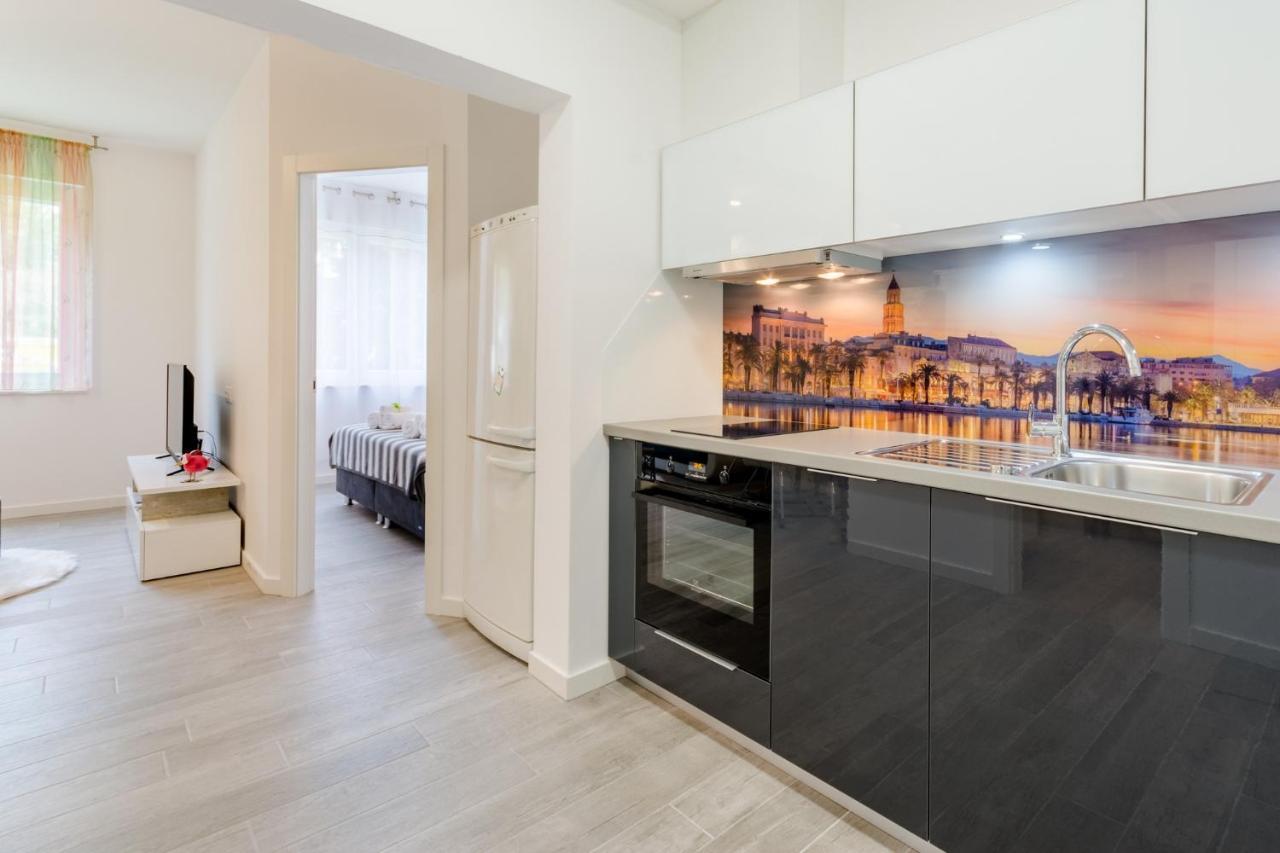 Apartments Niro สปลิท ภายนอก รูปภาพ